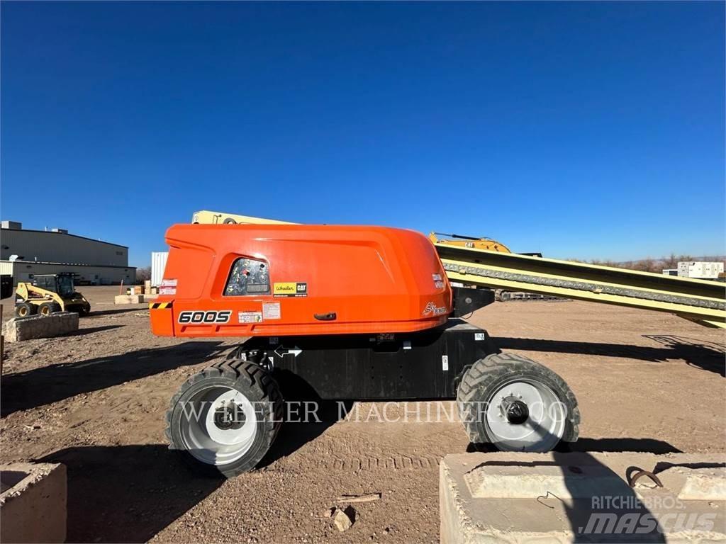 JLG 600S SP Körüklü personel platformları