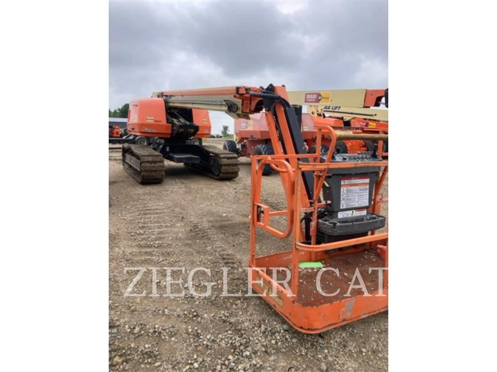 JLG 600SJC Körüklü personel platformları