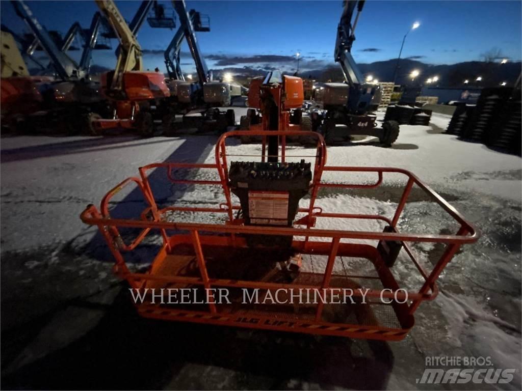 JLG 660SJ Körüklü personel platformları