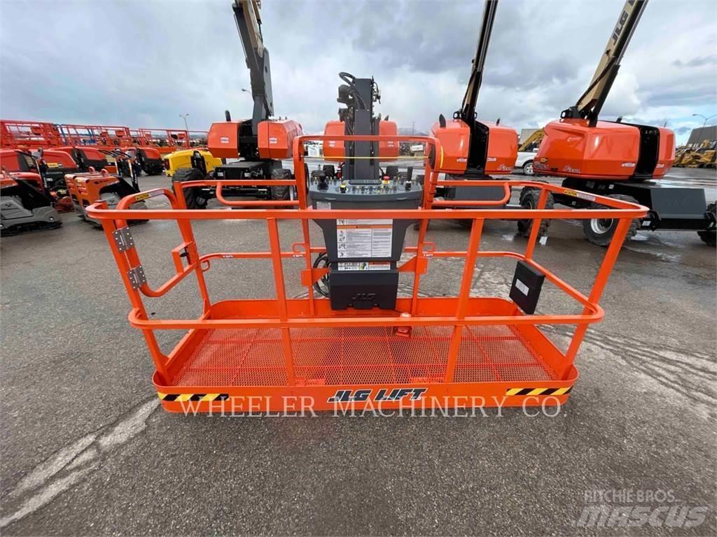JLG 660SJ Körüklü personel platformları