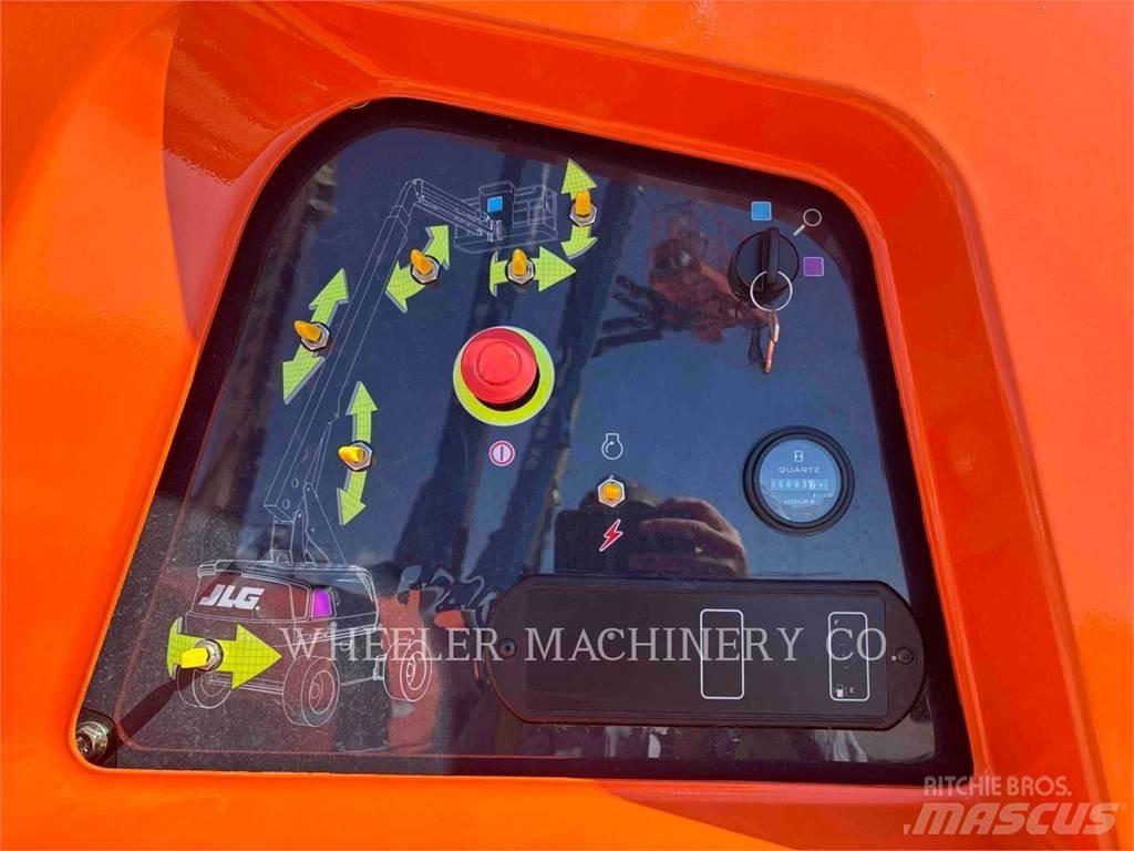 JLG 660SJ Körüklü personel platformları