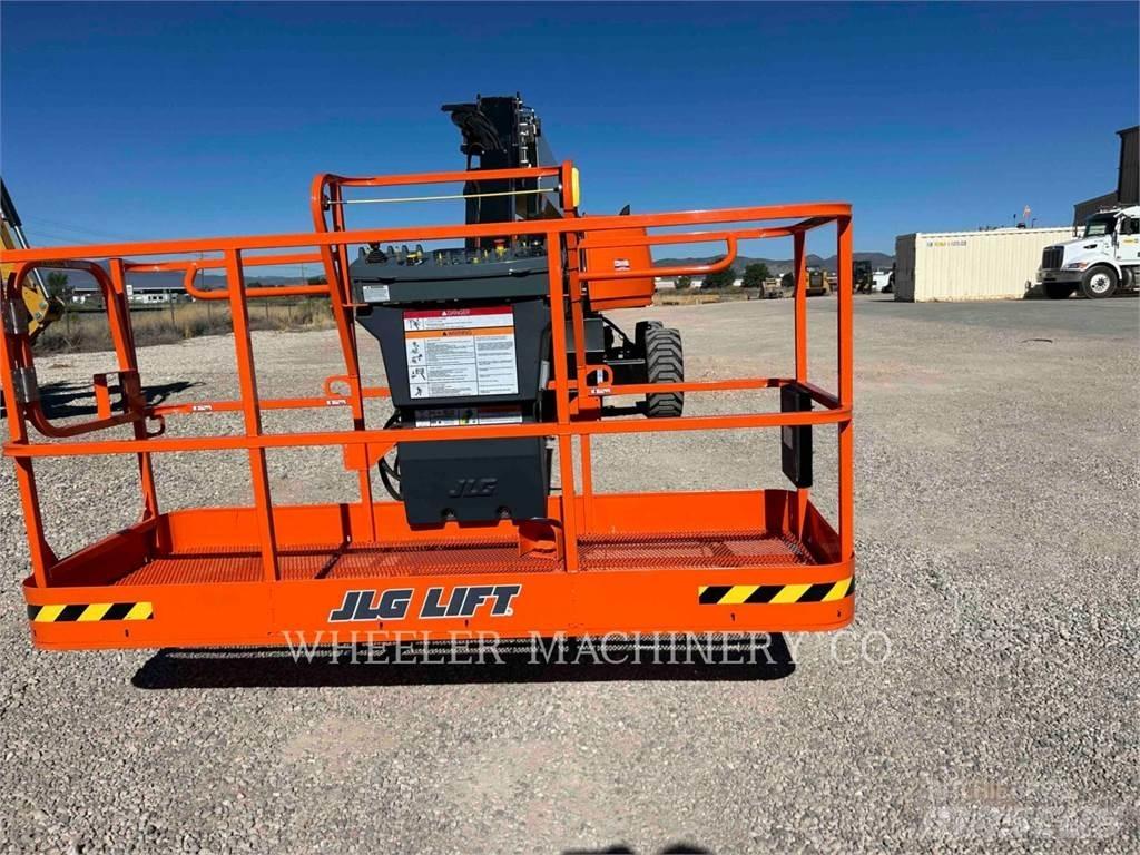 JLG 660SJ Körüklü personel platformları