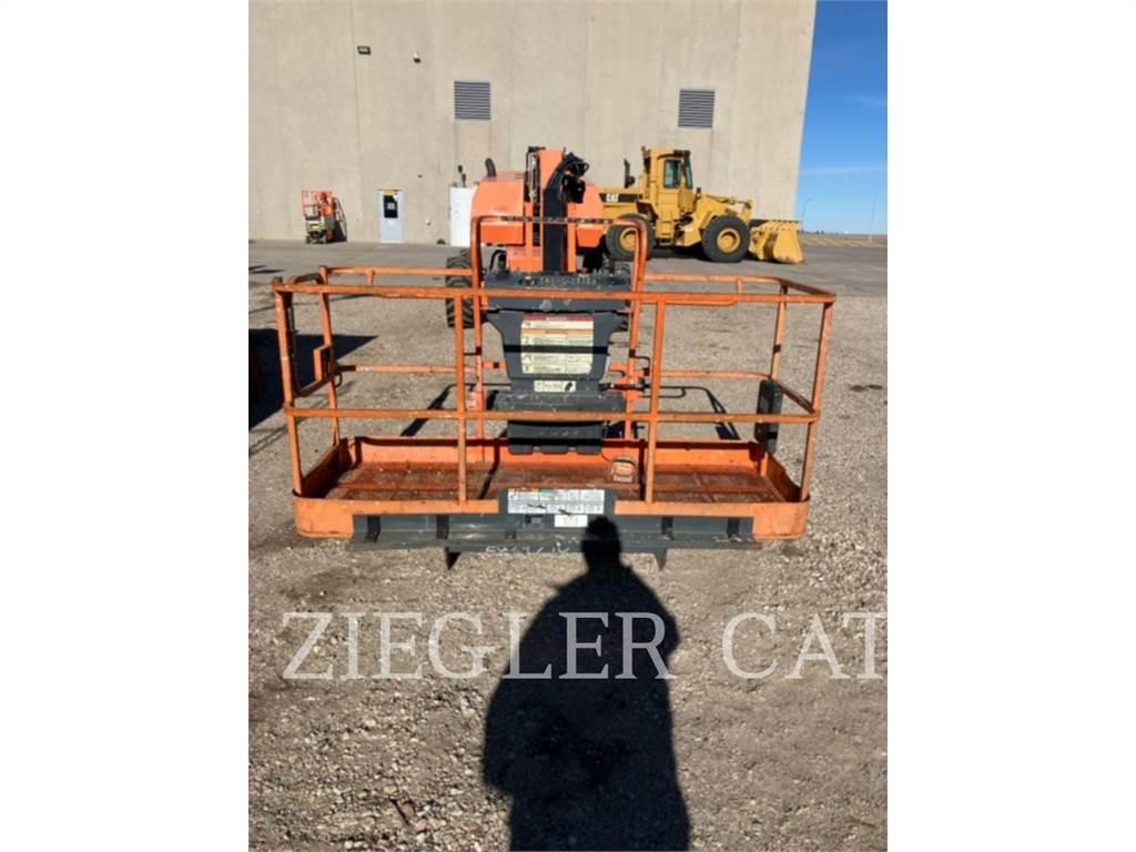 JLG 660SJ Körüklü personel platformları