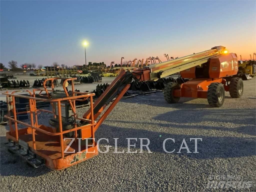 JLG 660SJ Körüklü personel platformları