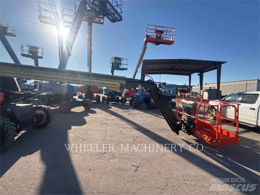 JLG 660SJ Körüklü personel platformları