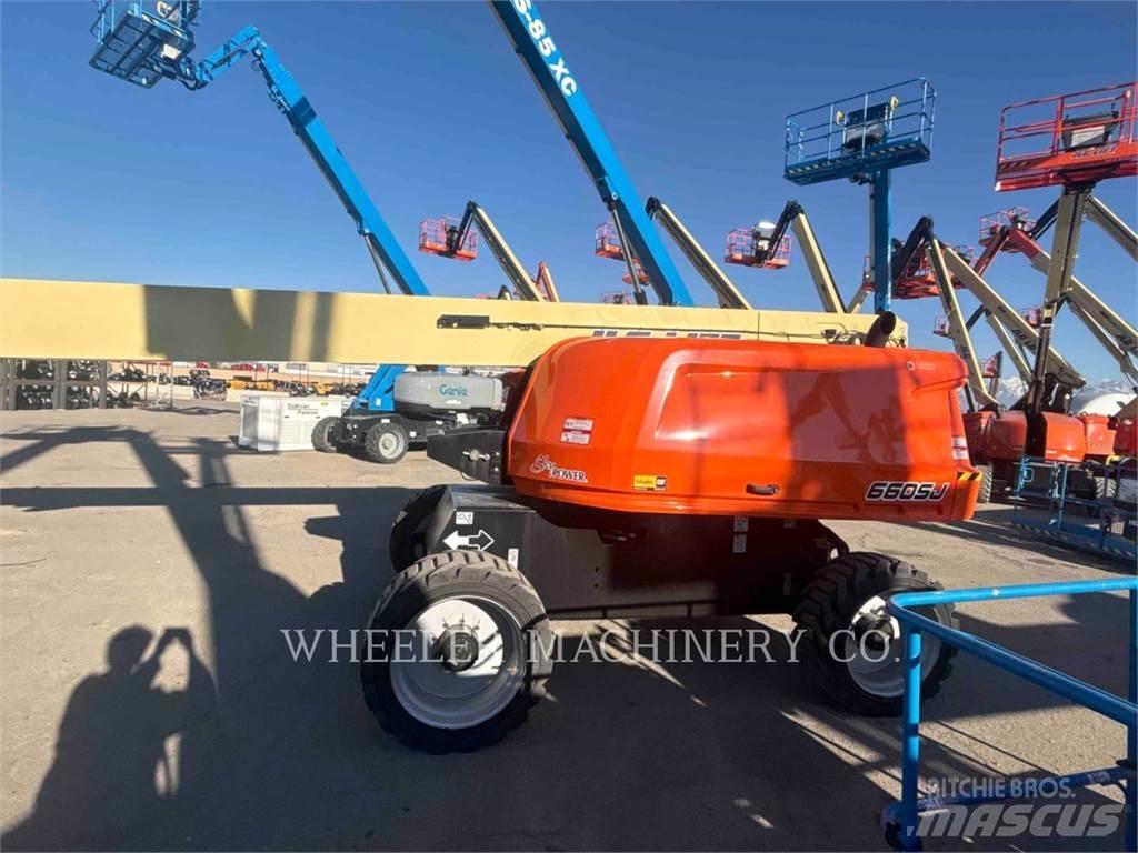 JLG 660SJ Körüklü personel platformları