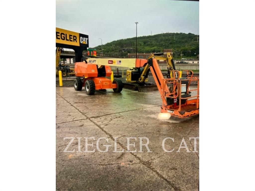 JLG 660SJ Körüklü personel platformları