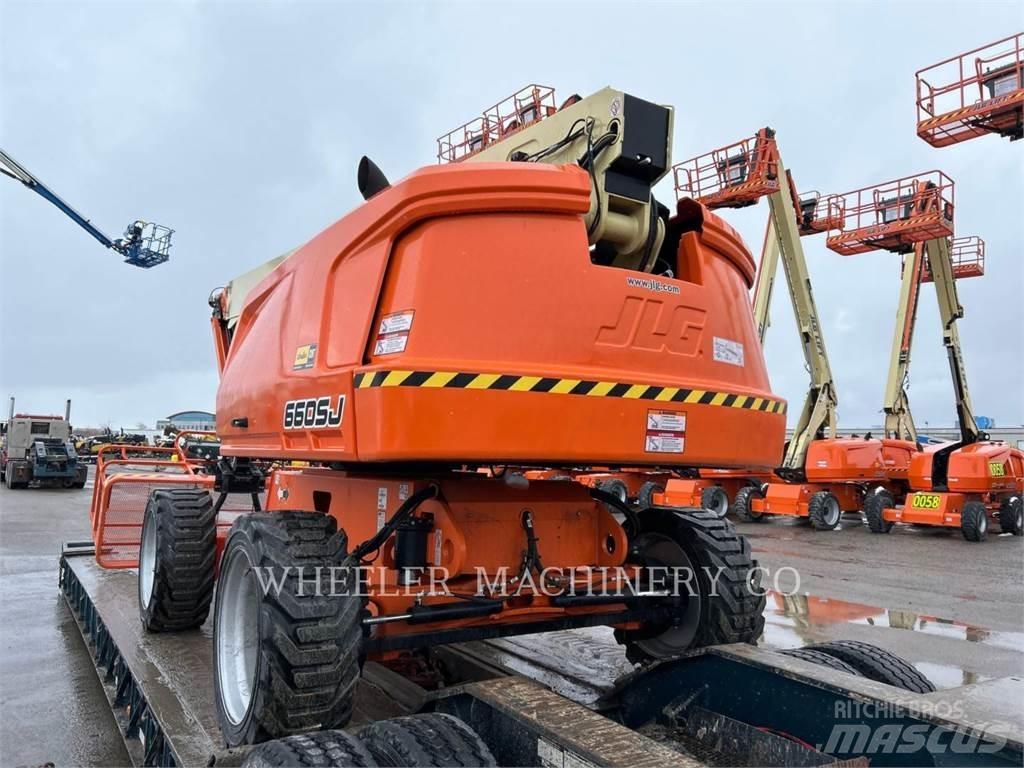 JLG 660SJ SP Körüklü personel platformları