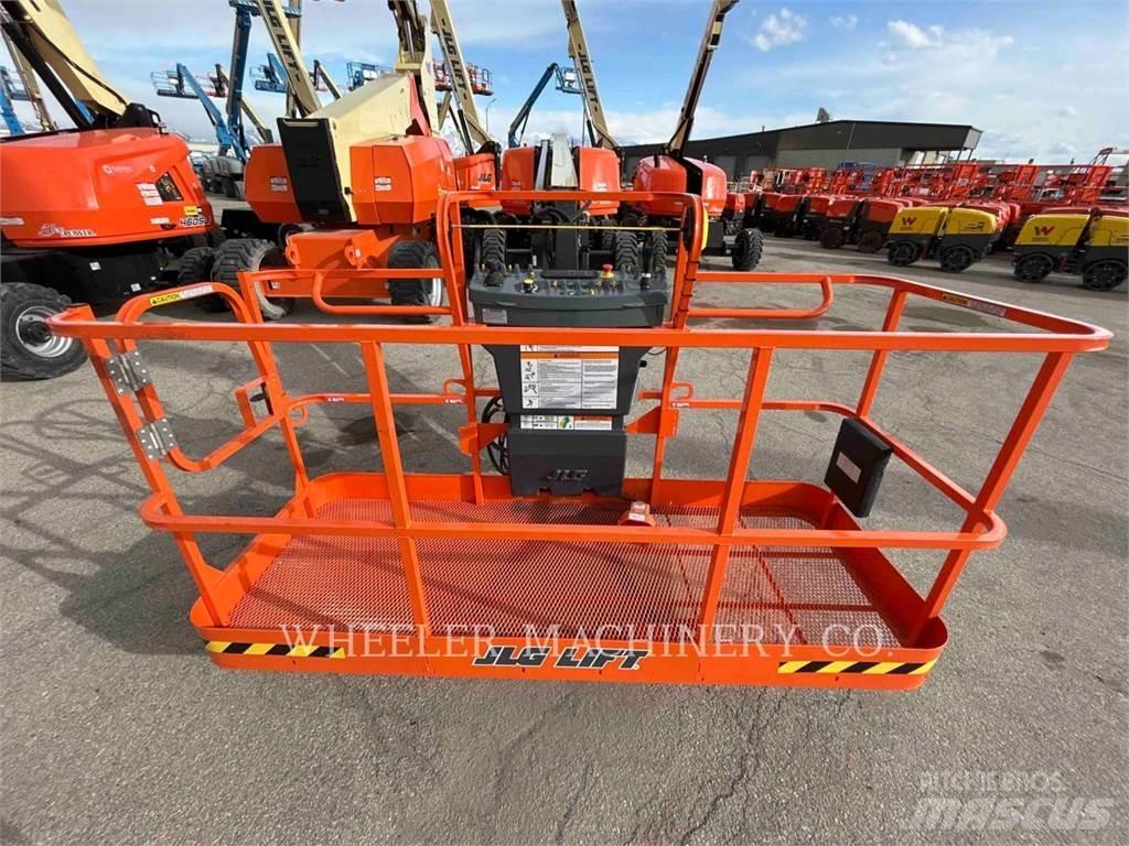 JLG 660SJ SP Körüklü personel platformları