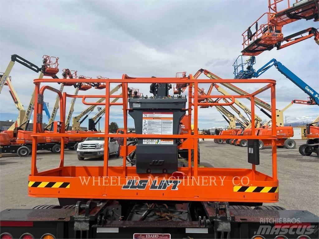 JLG 660SJ SP Körüklü personel platformları