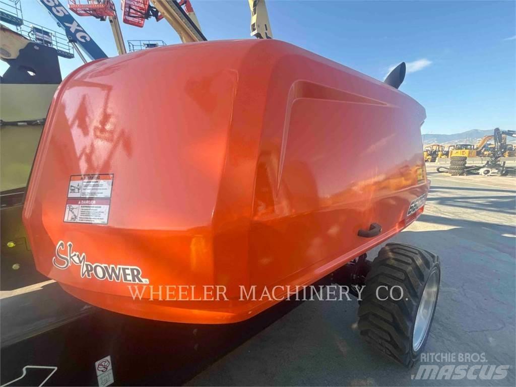 JLG 660SJ SP Körüklü personel platformları