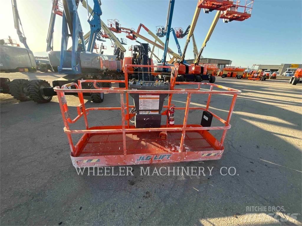 JLG 660SJ SP Körüklü personel platformları