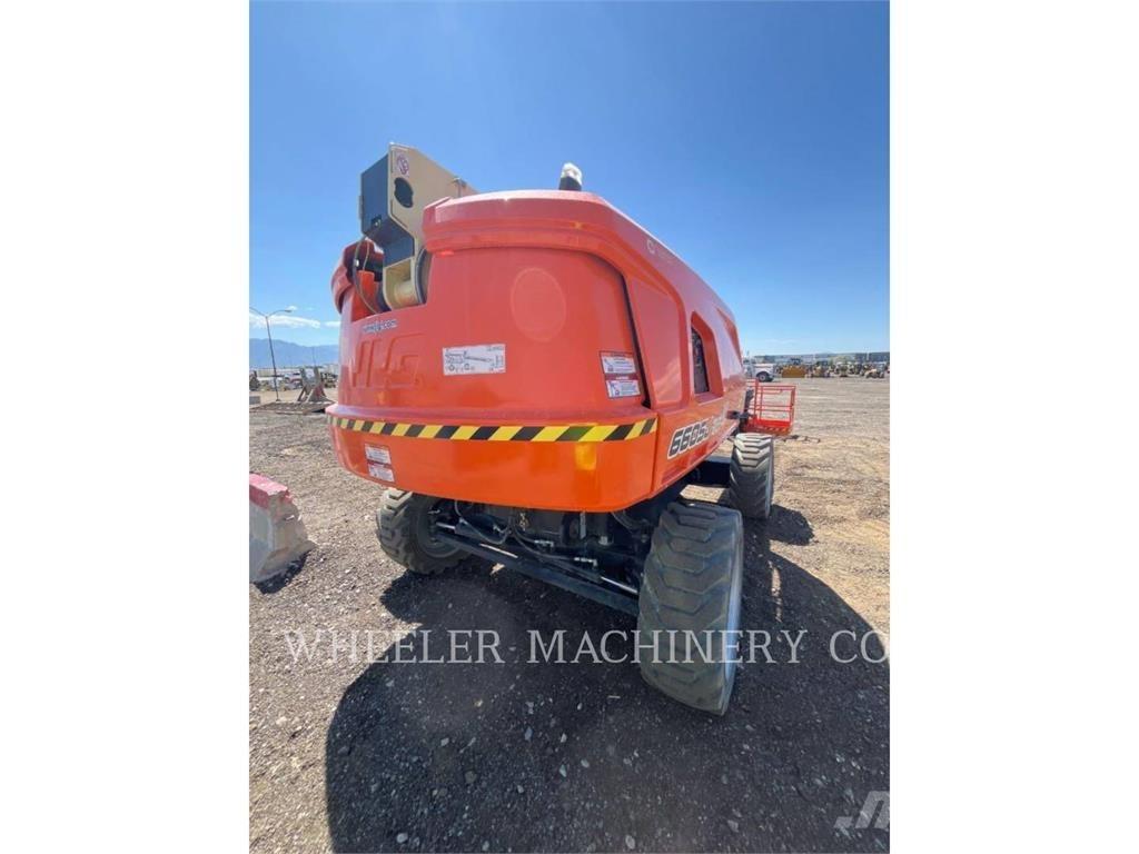 JLG 660SJ SP Körüklü personel platformları