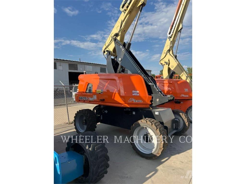 JLG 660SJ SP Körüklü personel platformları