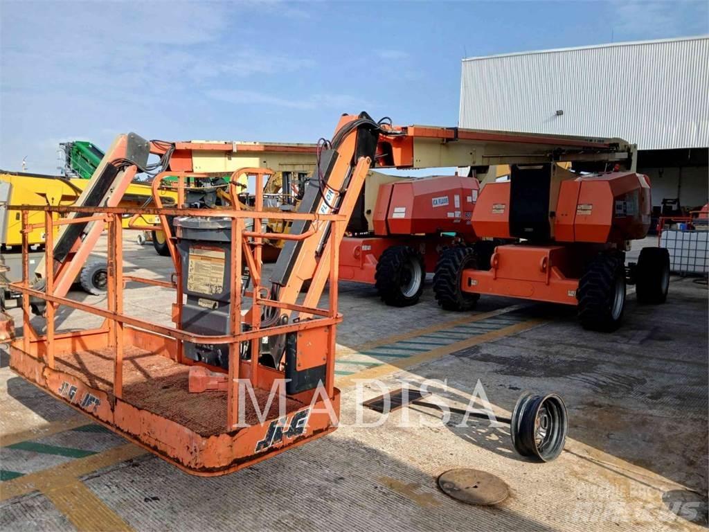 JLG 800 AJ Körüklü personel platformları