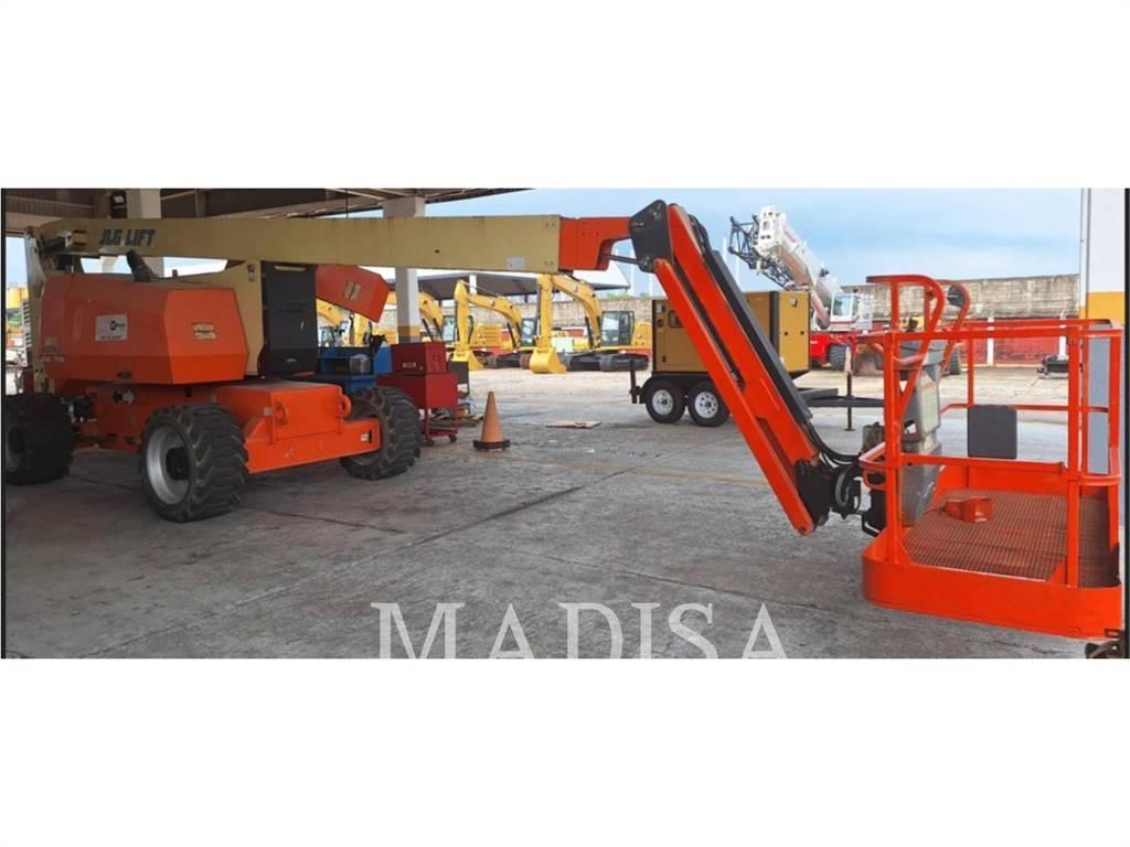 JLG 800 AJ Körüklü personel platformları