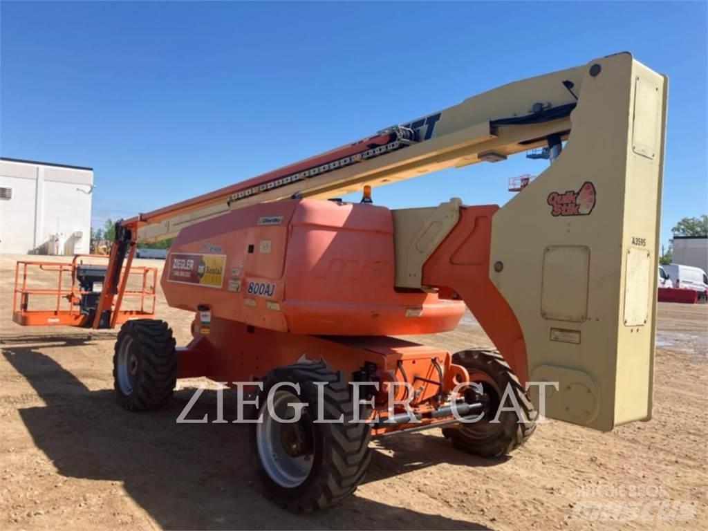 JLG 800AJ Körüklü personel platformları