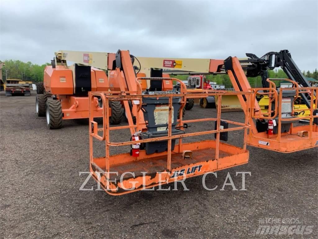 JLG 800AJ Körüklü personel platformları