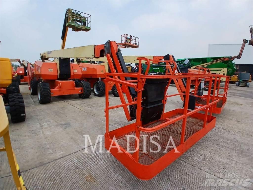 JLG 800AJ Körüklü personel platformları