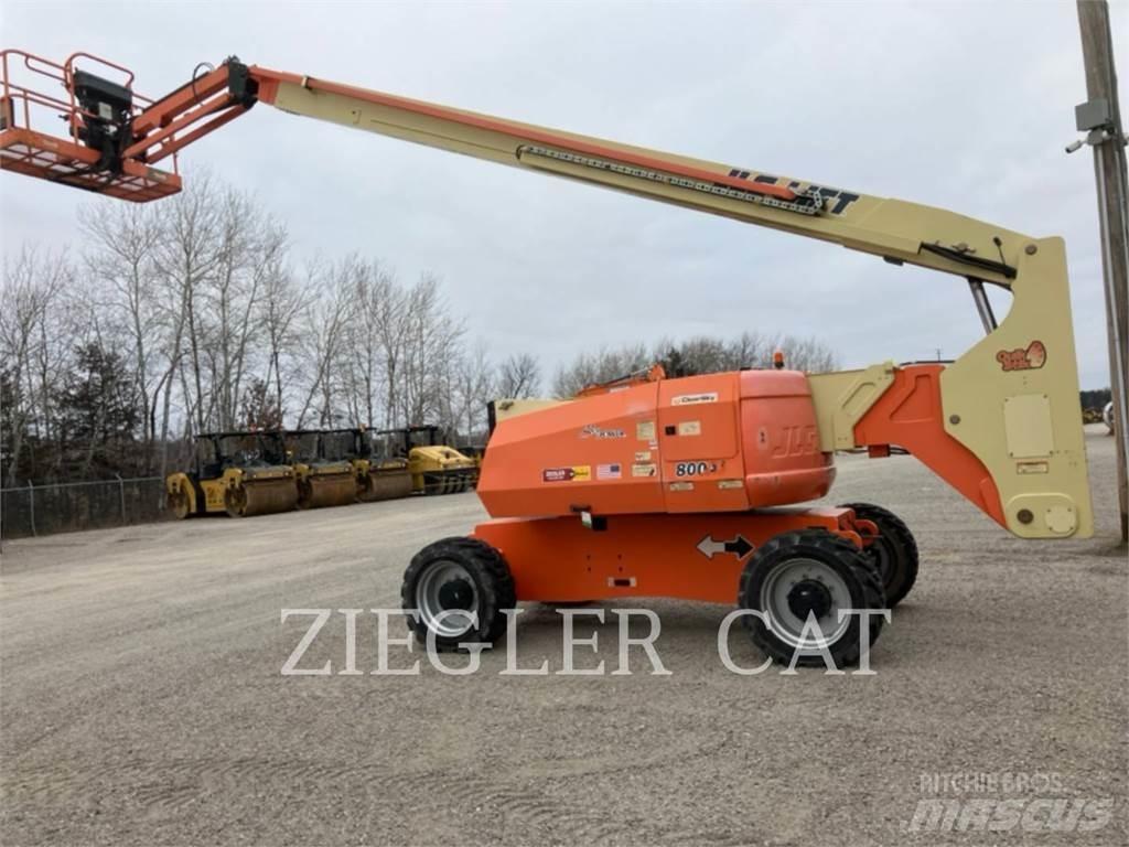 JLG 800AJ Körüklü personel platformları