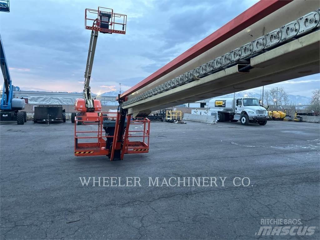 JLG 860SJ Körüklü personel platformları
