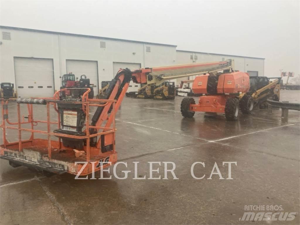 JLG 860SJ Körüklü personel platformları