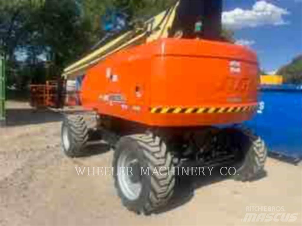 JLG 860SJ Körüklü personel platformları