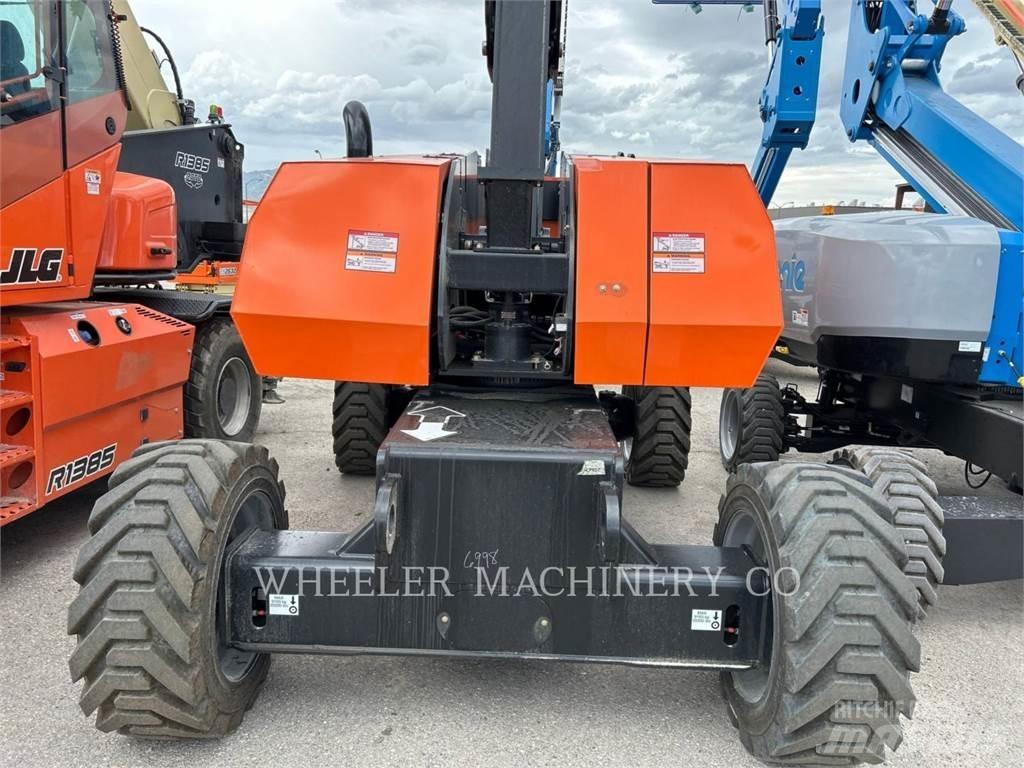 JLG 860SJ SP Körüklü personel platformları