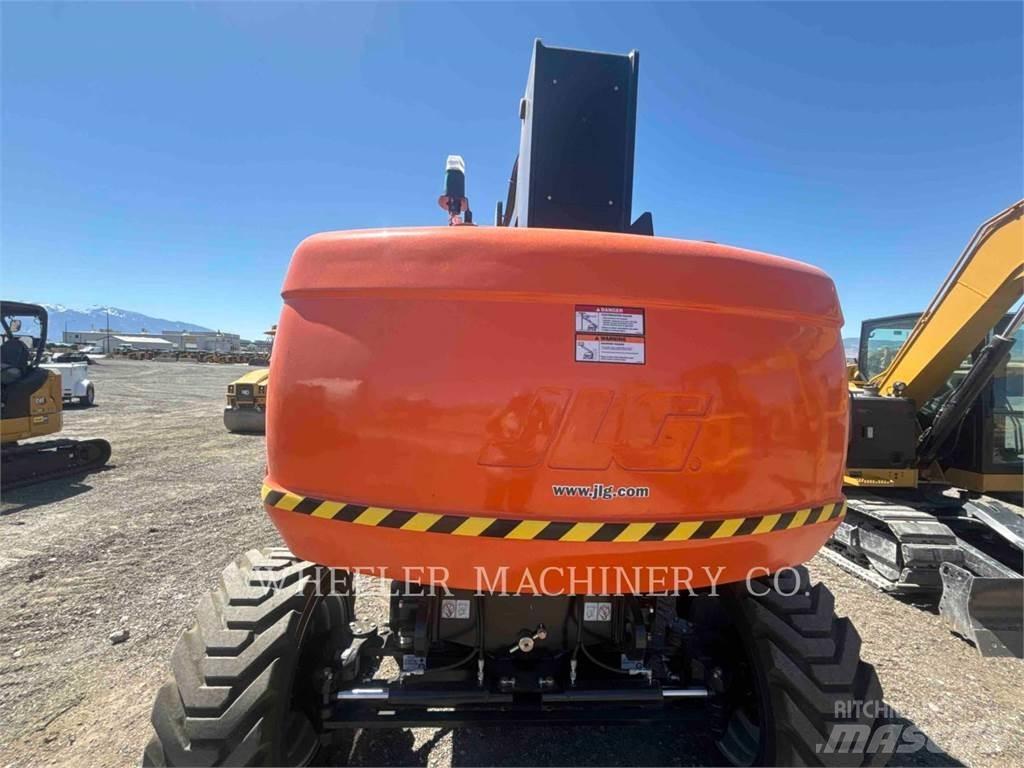 JLG 860SJ SP Körüklü personel platformları