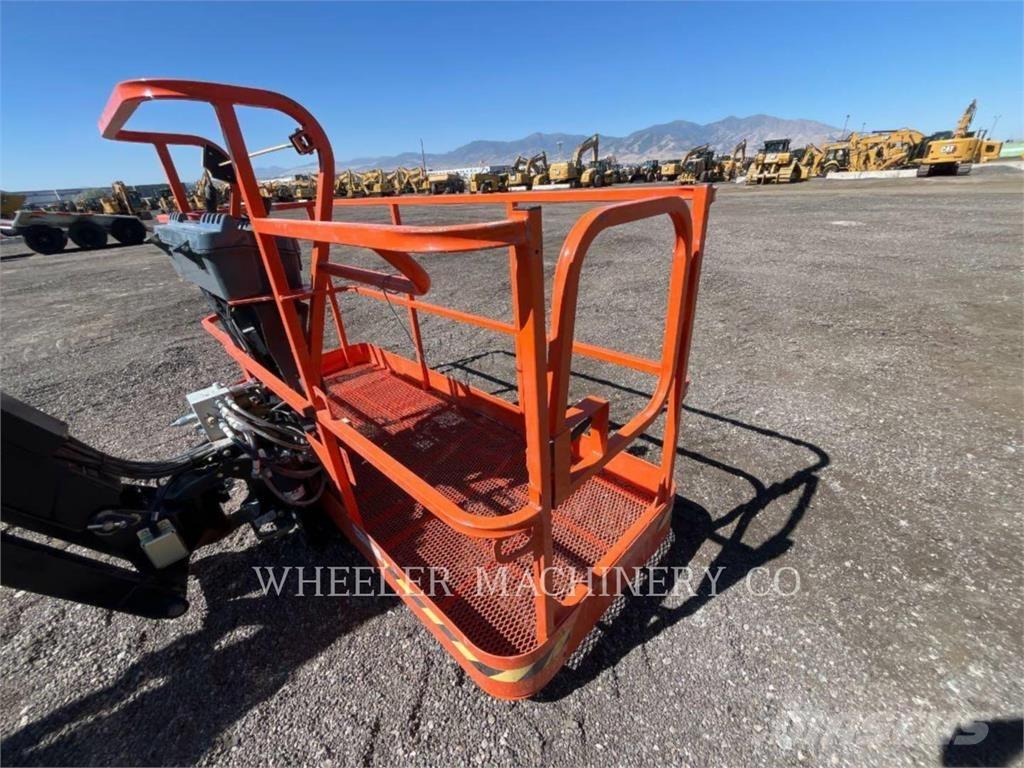 JLG 860SJ SP Körüklü personel platformları