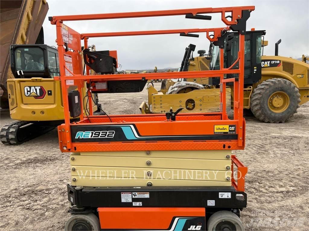 JLG AE1932 Makasli platformlar