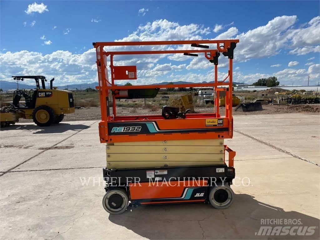 JLG AE1932 Makasli platformlar