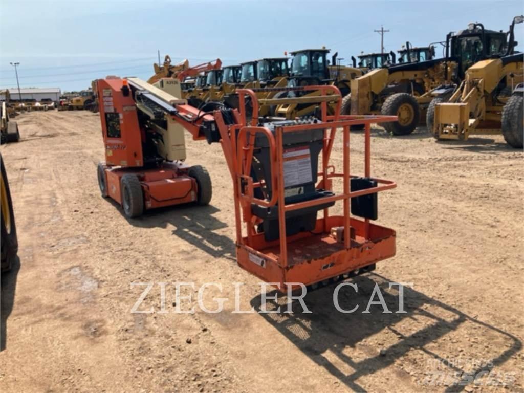 JLG E300AJP Körüklü personel platformları