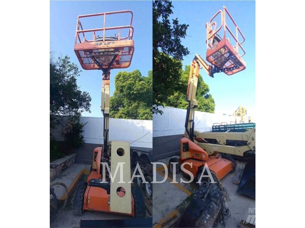 JLG E450AJ Körüklü personel platformları