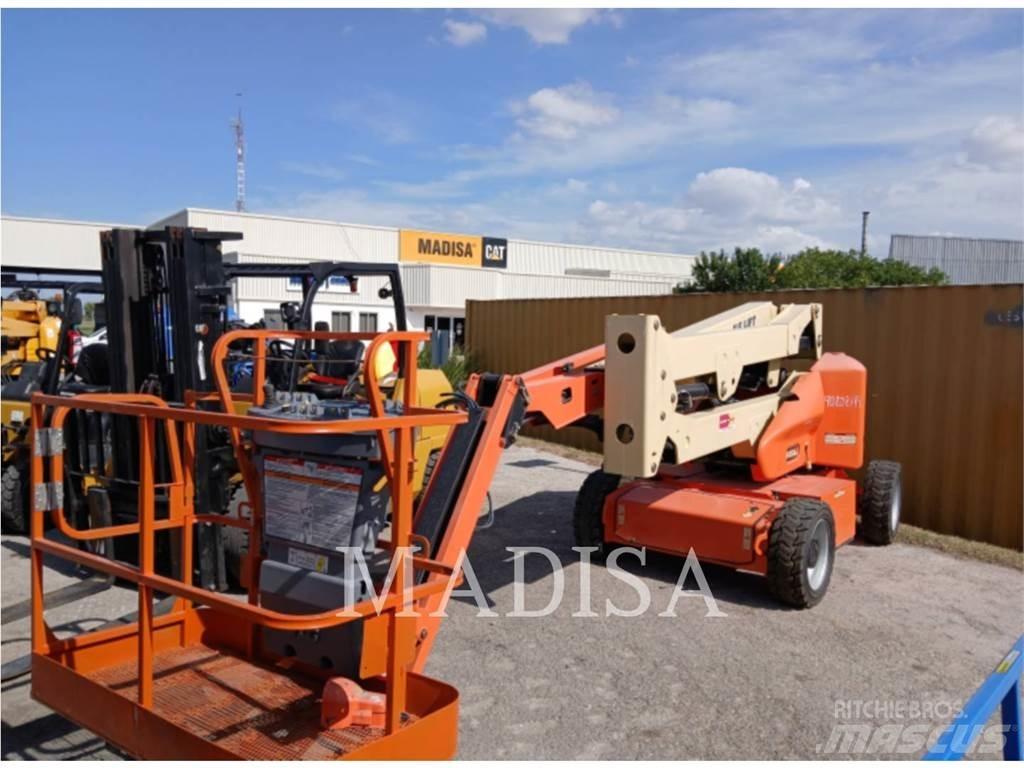 JLG E450AJ Körüklü personel platformları