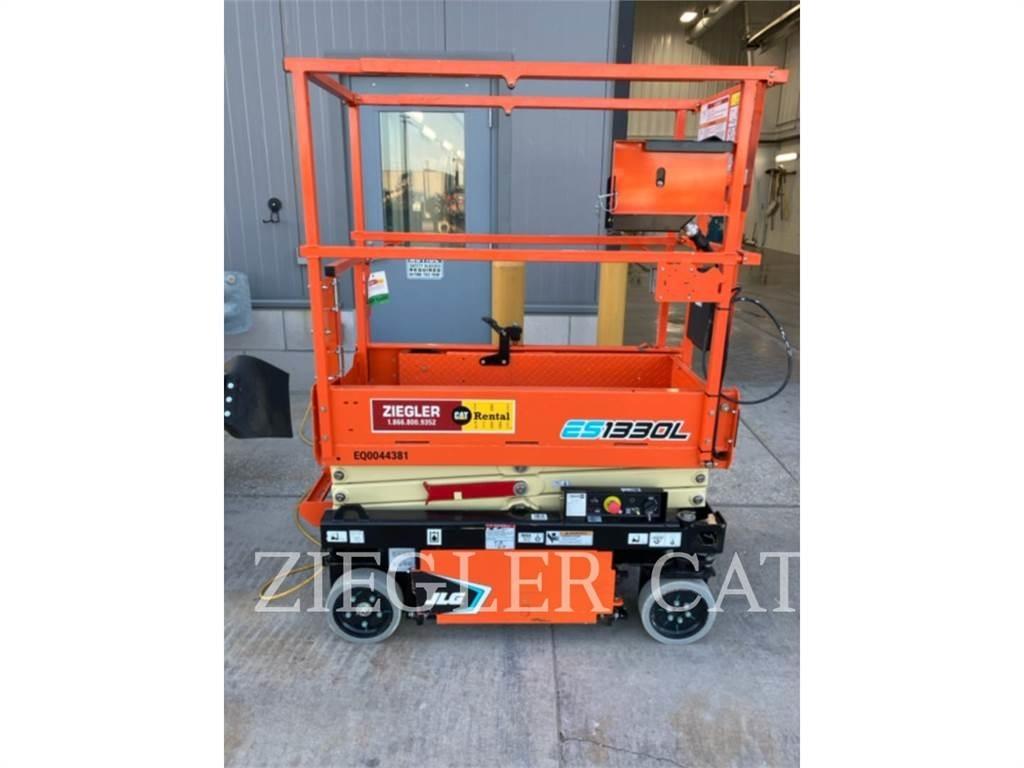 JLG ES1330L Makasli platformlar