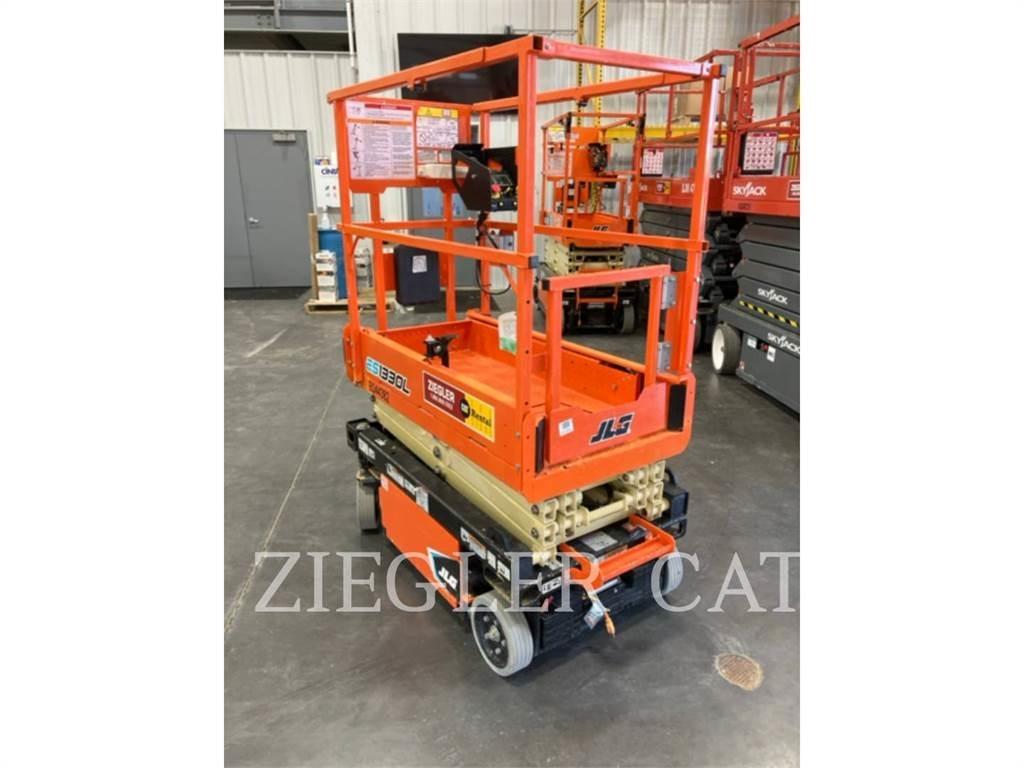 JLG ES1330L Makasli platformlar
