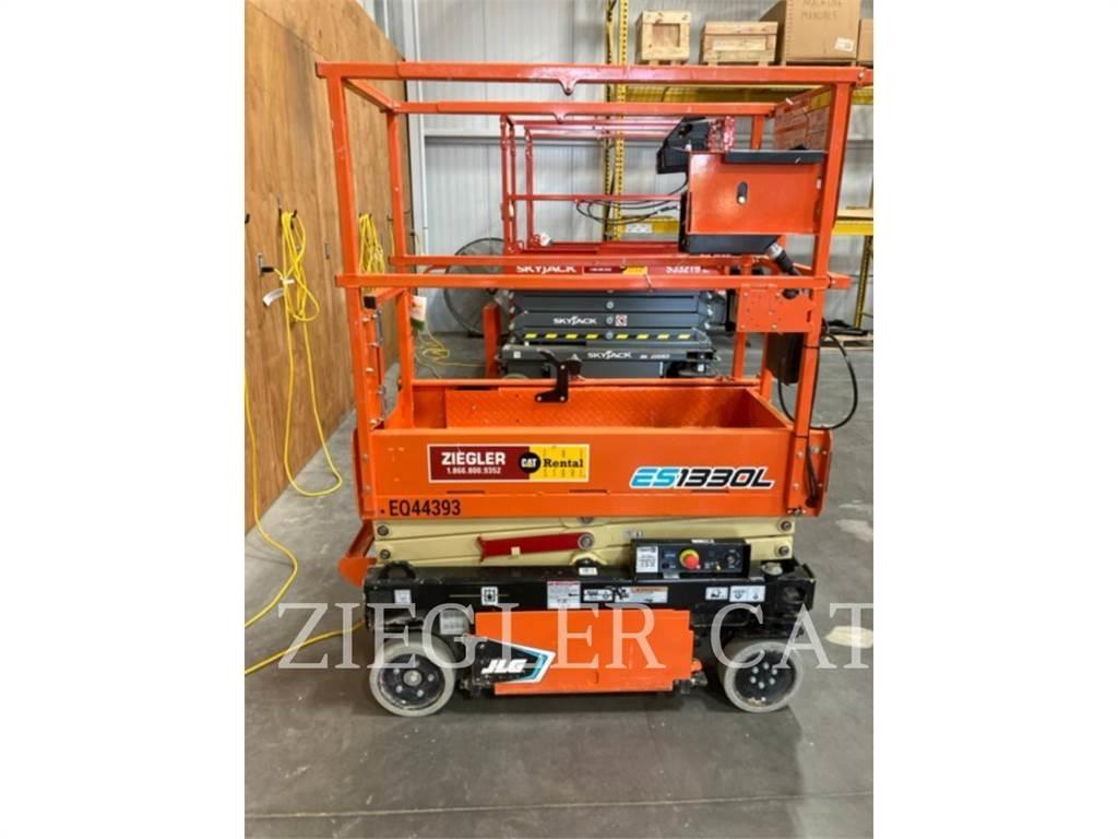 JLG ES1330L Makasli platformlar