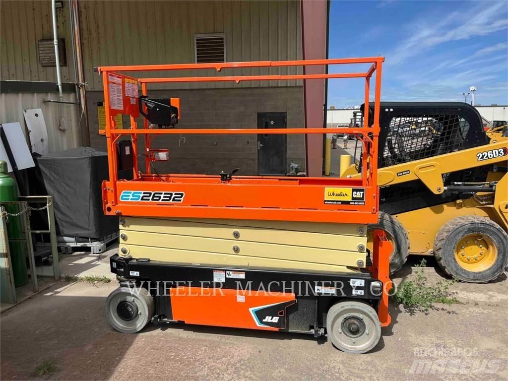 JLG ES2632 Makasli platformlar