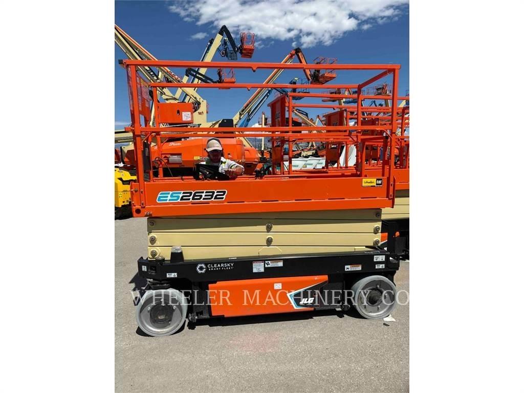 JLG ES2632 Makasli platformlar