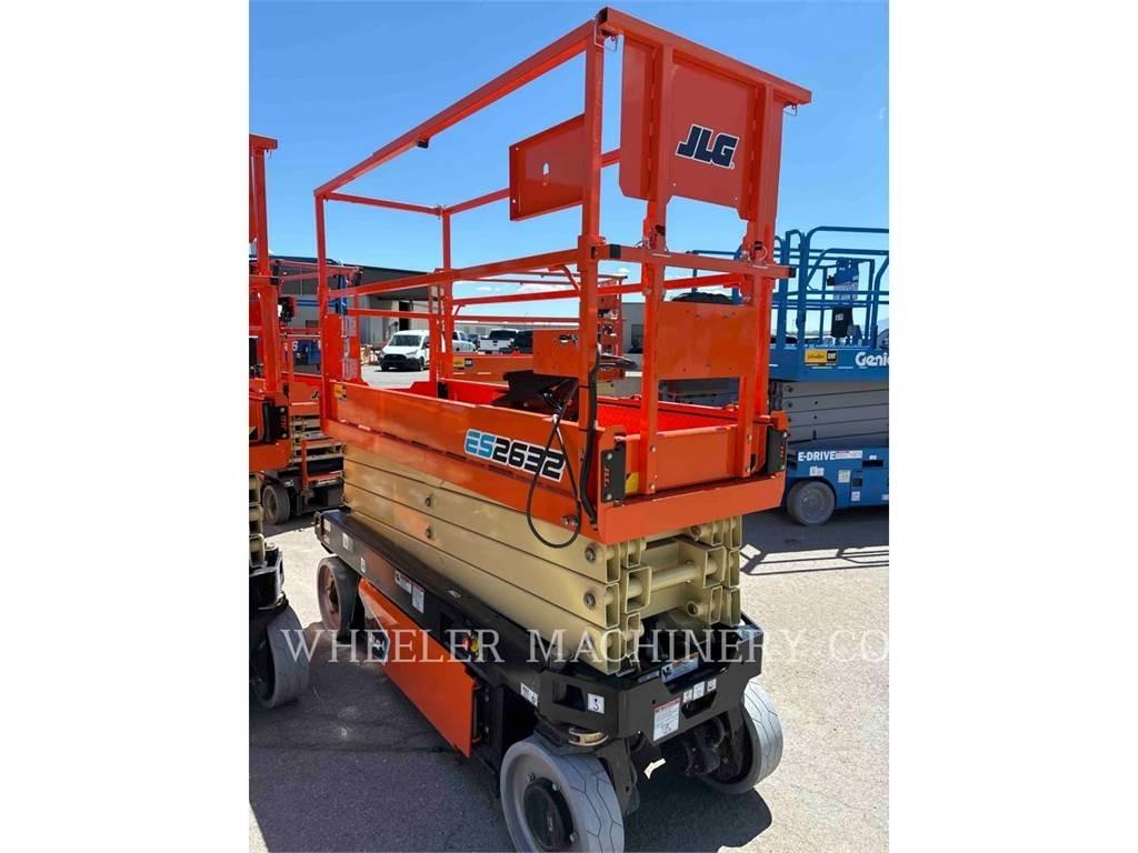 JLG ES2632 Makasli platformlar