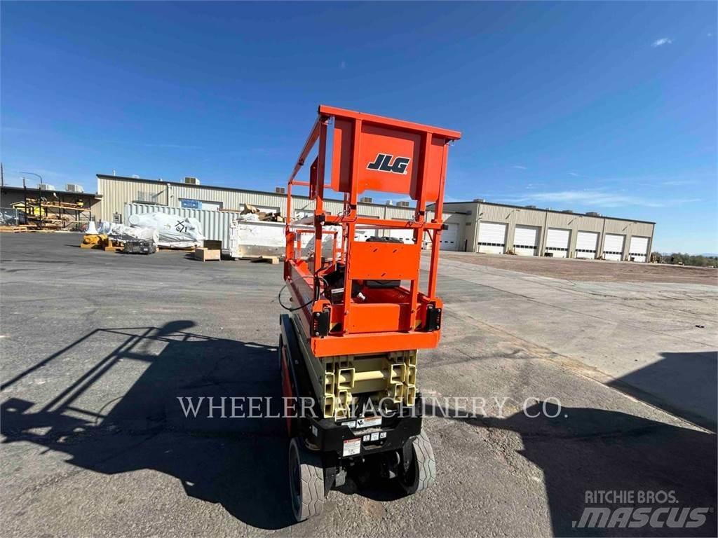 JLG ES2632 Makasli platformlar