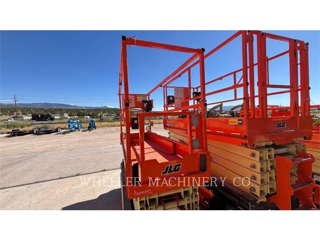 JLG ES2632 Makasli platformlar