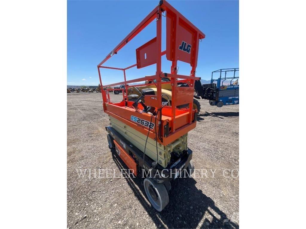 JLG ES2632 Makasli platformlar