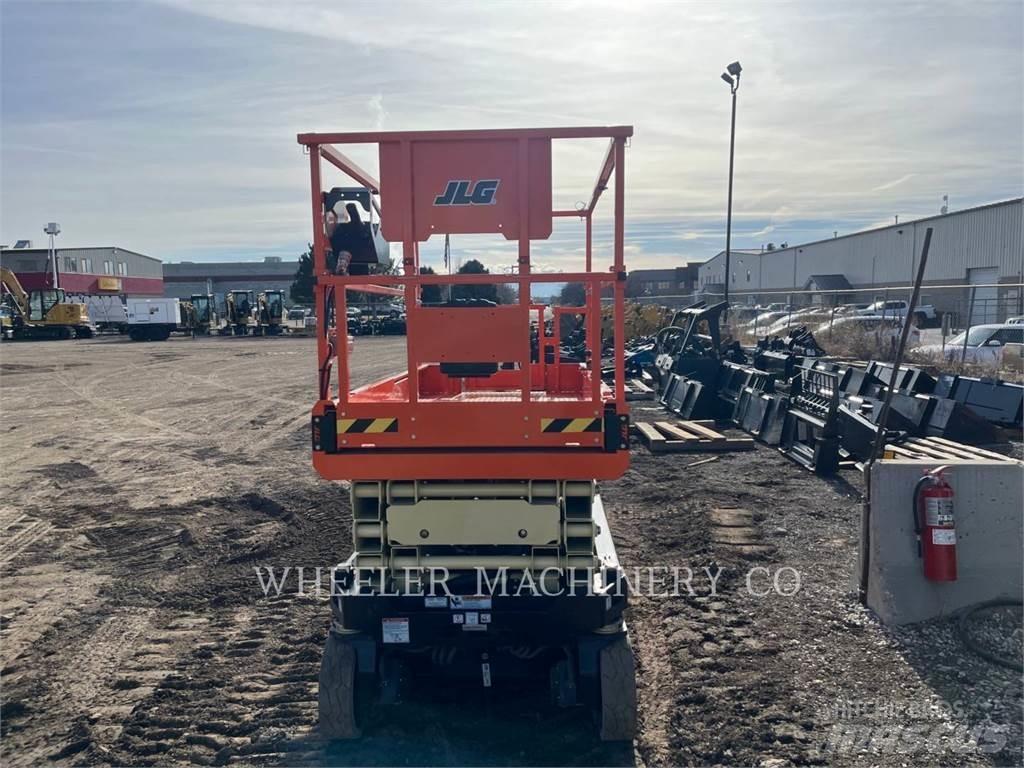 JLG ES2646 Makasli platformlar