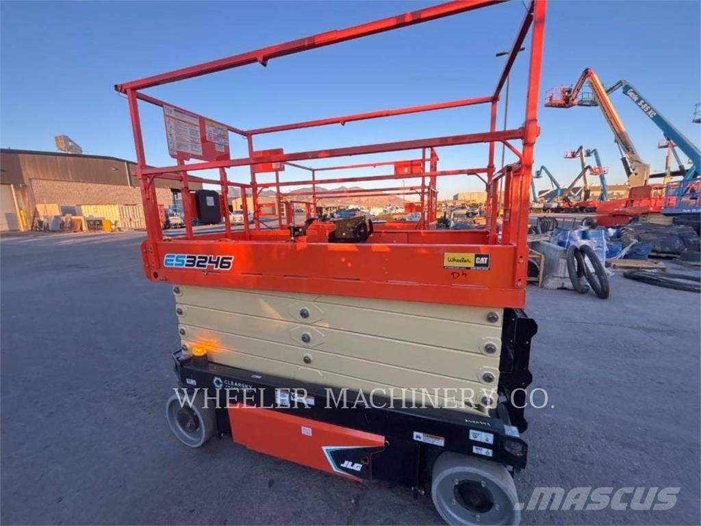 JLG ES3246 Makasli platformlar
