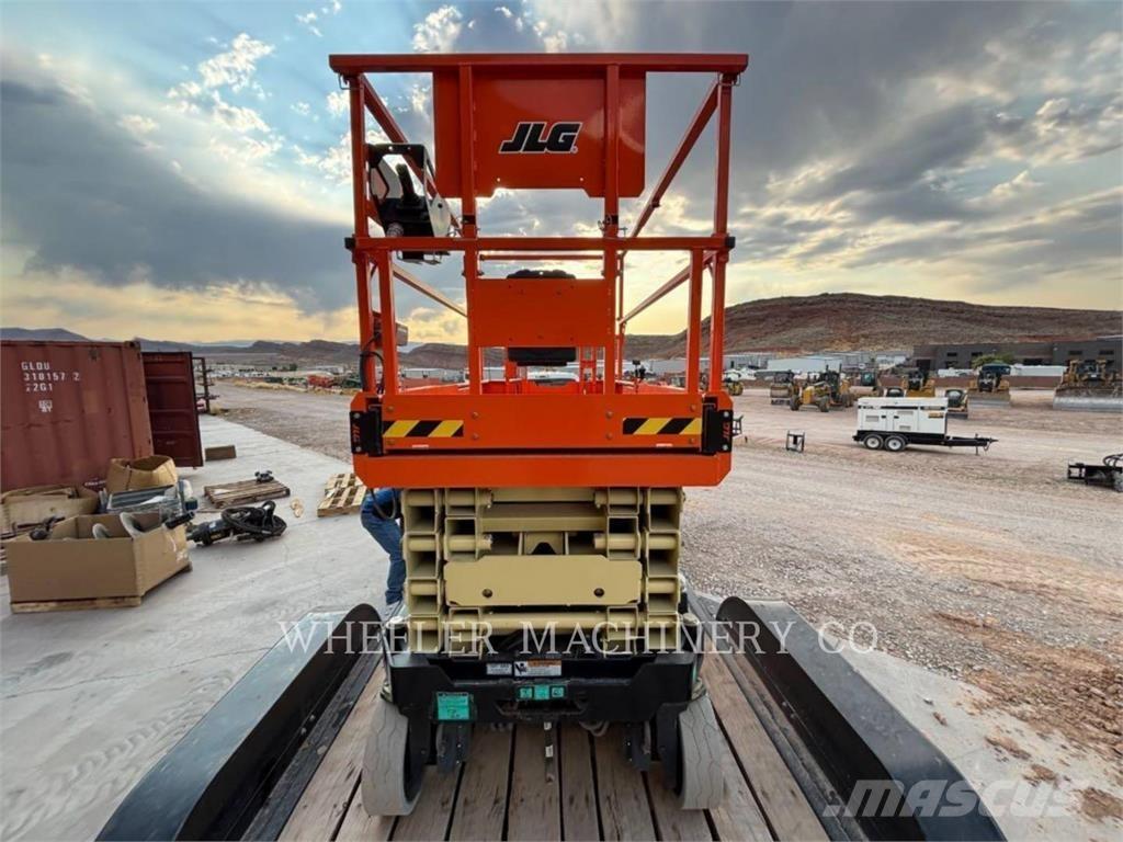 JLG ES3246 Makasli platformlar