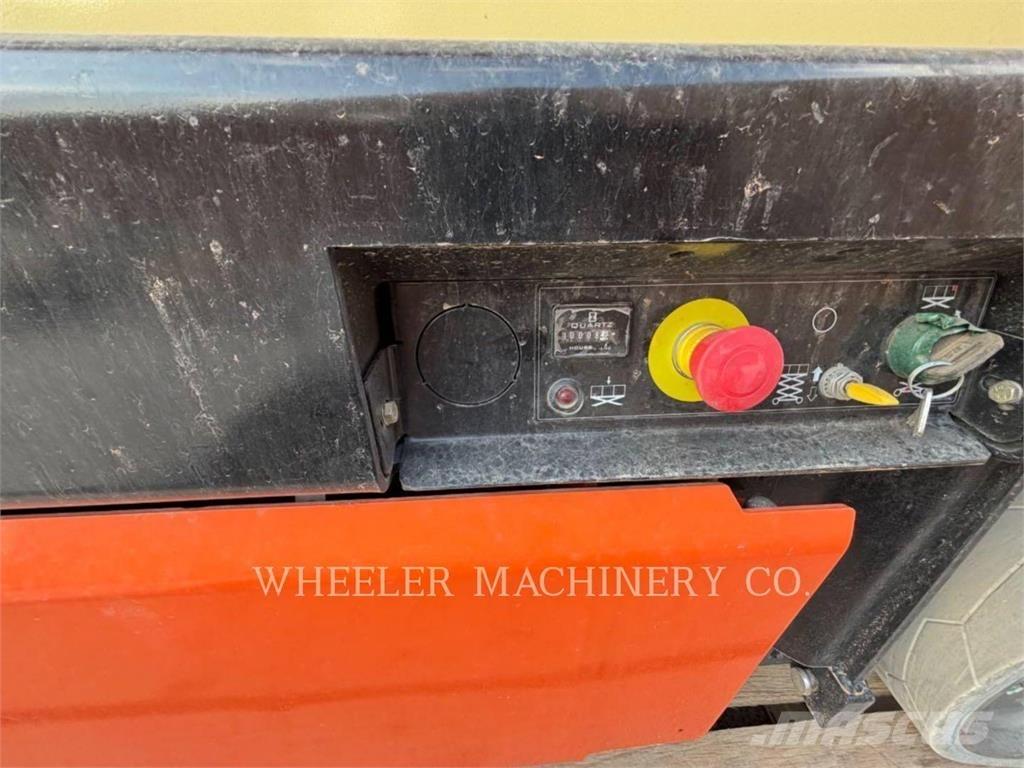JLG ES3246 Makasli platformlar