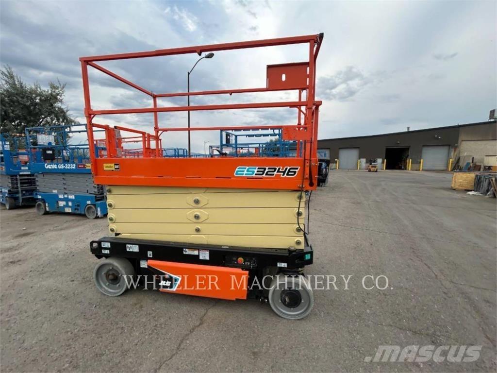 JLG ES3246 Makasli platformlar