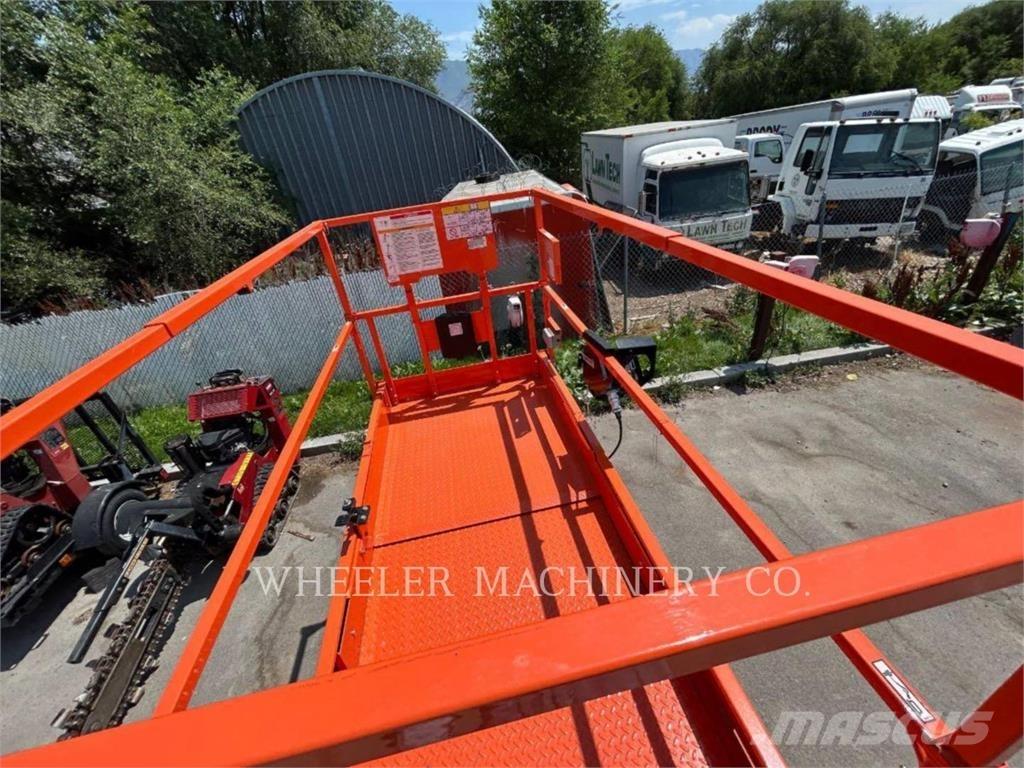 JLG ES3246 Makasli platformlar